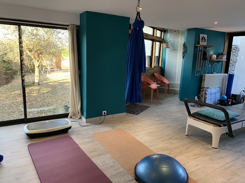 Studio Pilates & OSTÉOTHÉRAPIE POYET Amélie Déméautis-Grégoire