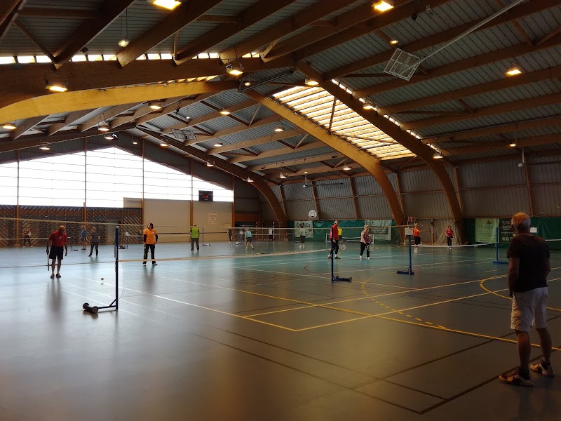 Gymnase et Salle Véga