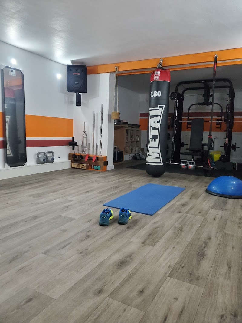 Eric COCHOT, coach sportif, cours petit groupe (pilate, renfo, boxing), coaching individuel, Talmont-Saint-Hilaire, Vendée