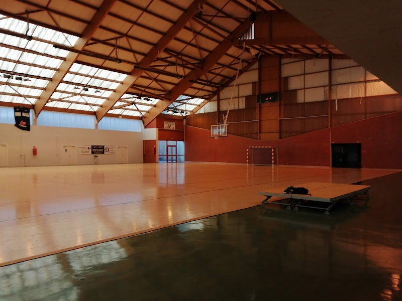 Gymnase Richard Dacoury