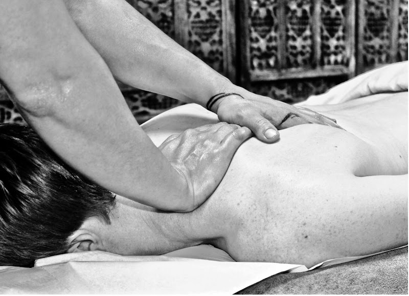 O' Faire Corps: travail psycho-corporel & coaching Rapport au corps, Estime de soi, Vitalité, Sexualité, Amour
