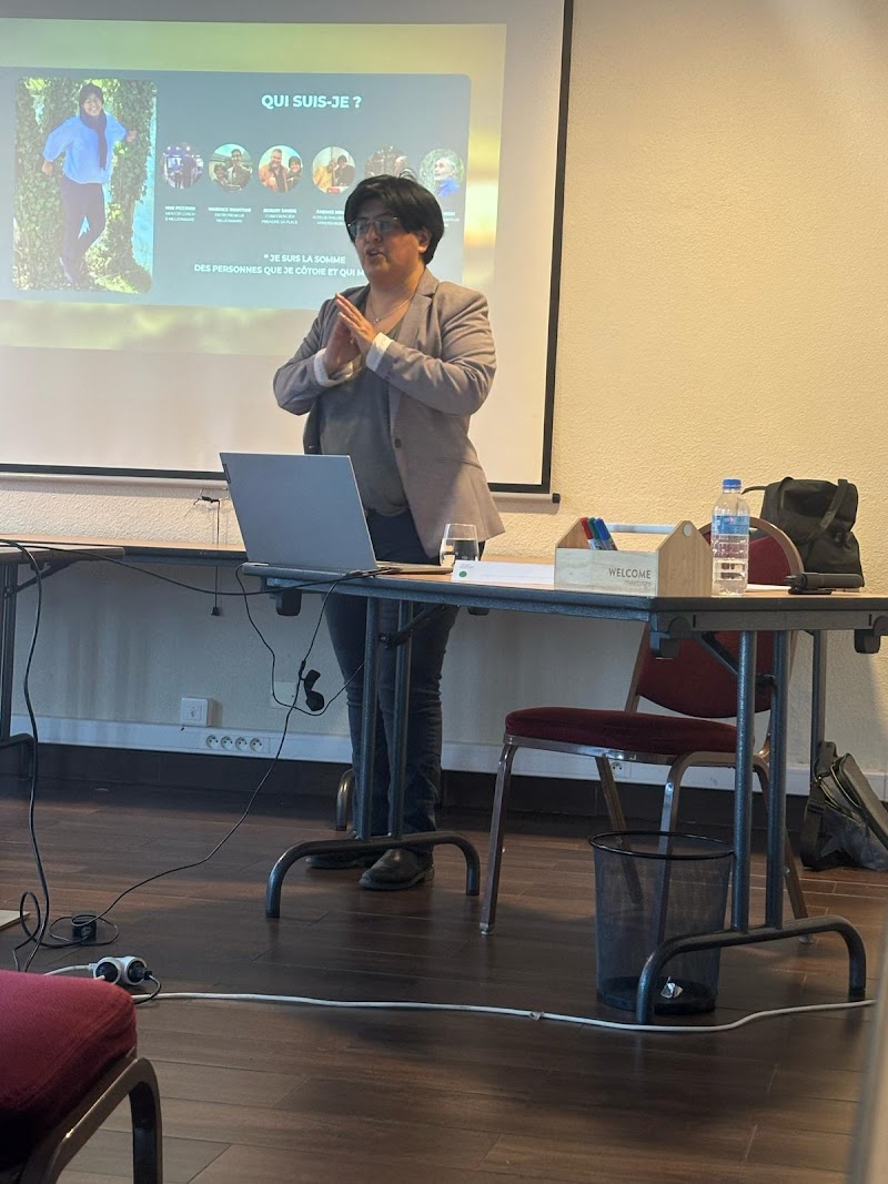 Clémence coach & Partenaire de Croissance Solopreneurs.