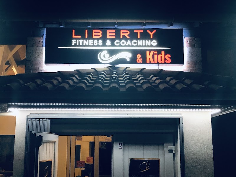 FITNESS CLUB AND KIDS