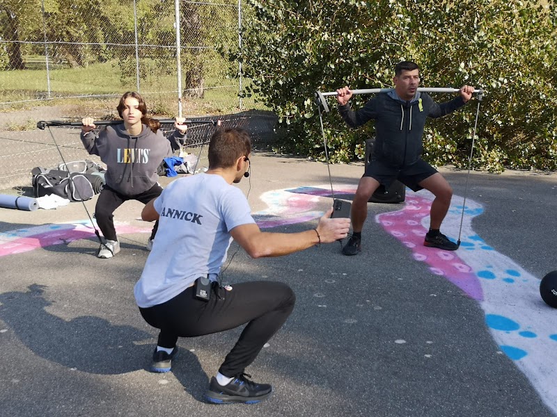 Nature Sport Coaching Coach Sportif