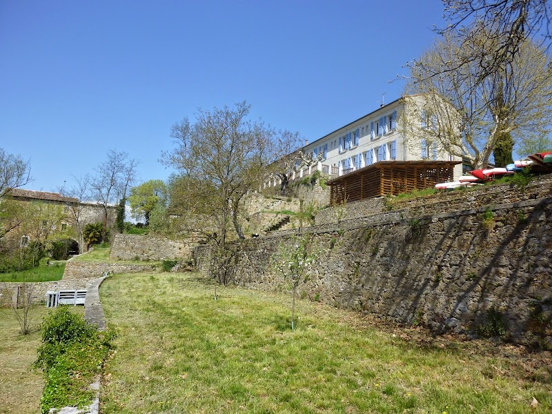 CREPS Auvergne-Rhône-Alpes Vallon-Pont-d'Arc • Voiron • Lyon, site de Vallon-Pont-d'Arc