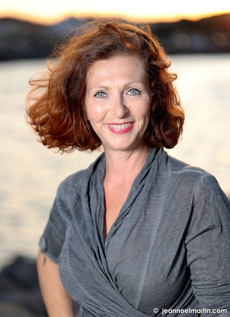 NOUVELLES DIRECTIONS Laure Brunschvicg