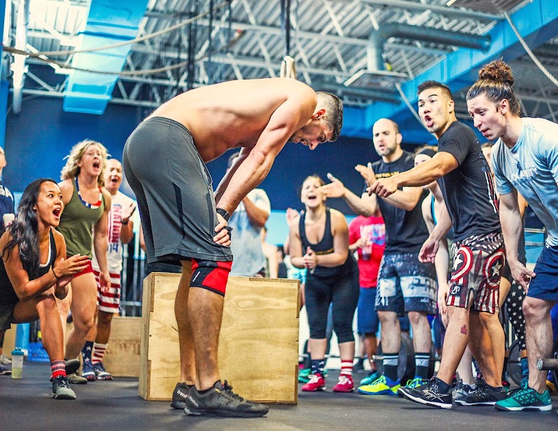 CrossFit Lambesc - HYROX - CrossFit - Coaching