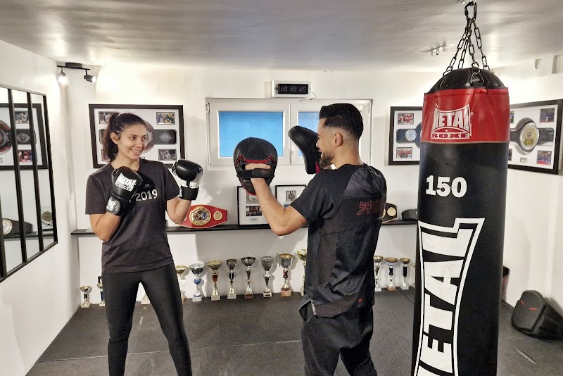 Dan - Coach sportif diplômé en boxe et cross training