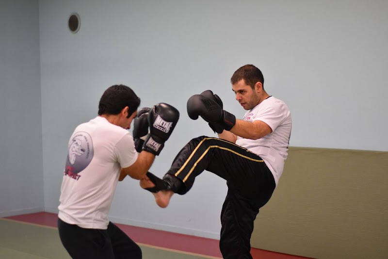 Full Contact Nuiton