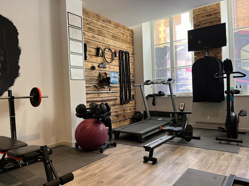 Mfitness&coaching ( coach sportif/Masseur )