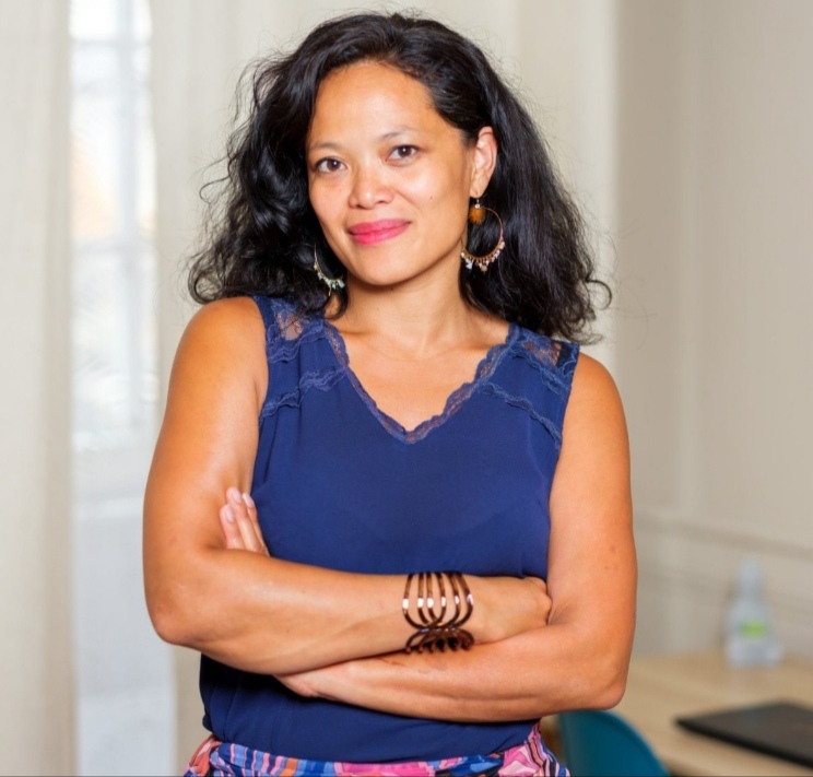 Nelly Guilbert Coach professionnelle et praticienne en hypnose certifiée