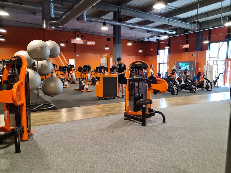 Basic Fit - École-Valentin