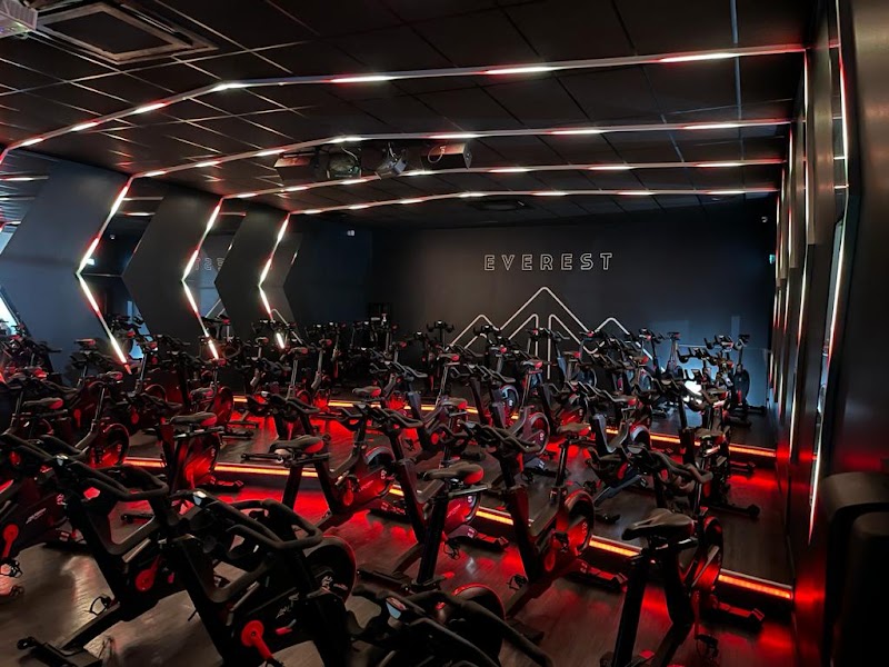 Everest Sport Club