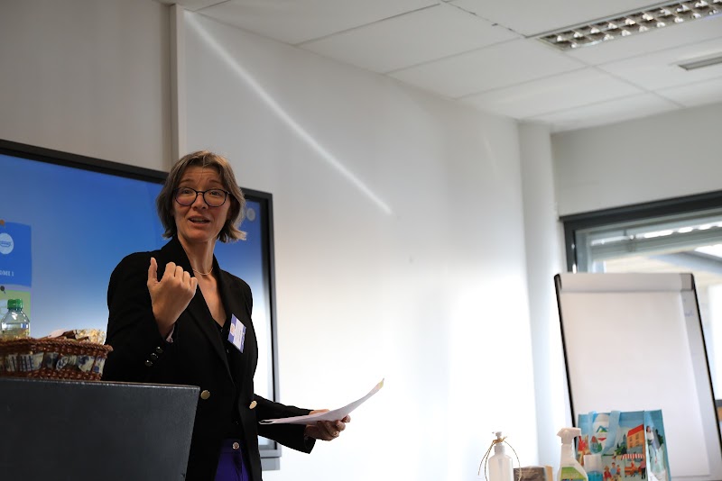 Stéphanie Malavié - Coach de dirigeants et de managers, en prise de poste et en recherche de développement professionnel