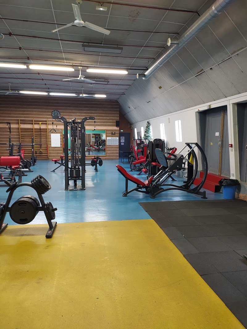 Salle de Sport PEPS - Fitness, Cardio, Pilates, Musculation