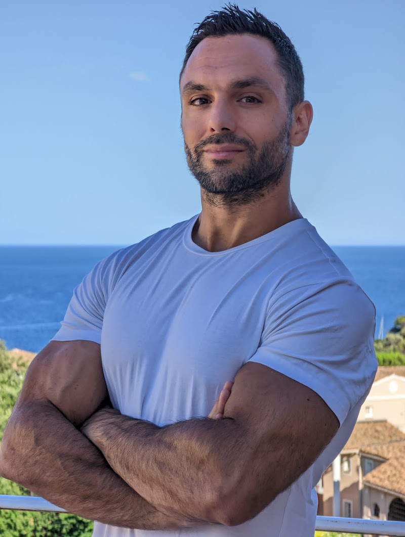 Anthony Mergoux - OptimCoach - coach sportif - suivis personnalisés - prise de muscle, perte de poids, performances.